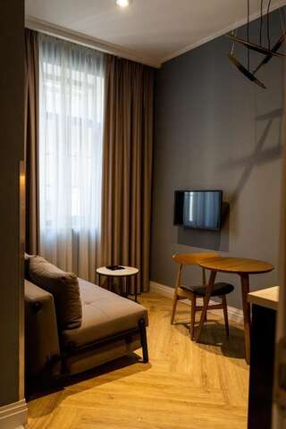 Апарт-отели Gruner Lviv Boutique hotel Львов Стандартный двухместный номер с 1 кроватью-41